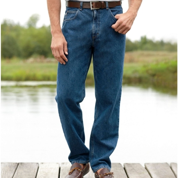 LL BEAN Relaxed Fit Medium Dark Wash Denim Jeans - Picture 1 of 14